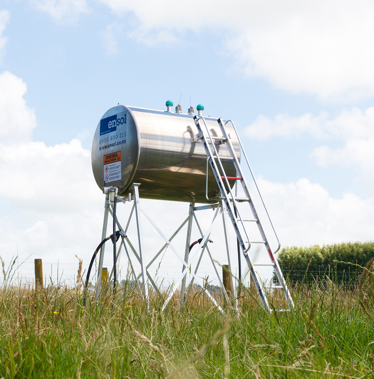 Ensol tank portriat 3.jpg